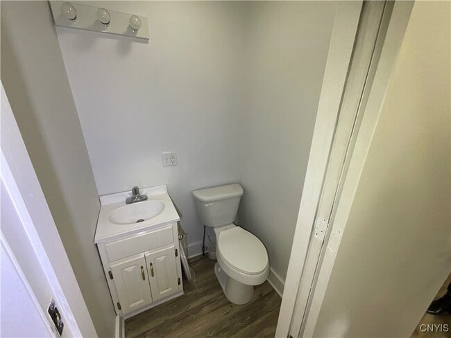 Building Photo - 127 Winslow St