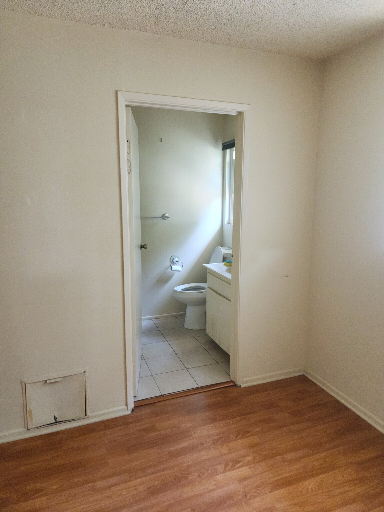 Building Photo - 11307 Miranda St