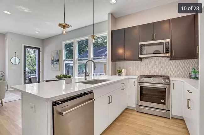 Building Photo - Charming 2BR House in Atlanta