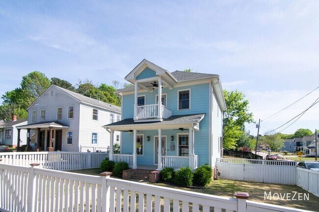 Building Photo - 822 E Lenoir St
