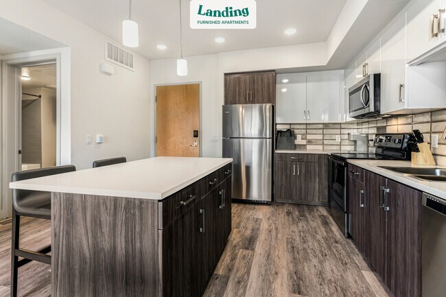 Building Photo - 16395 Biscayne Blvd