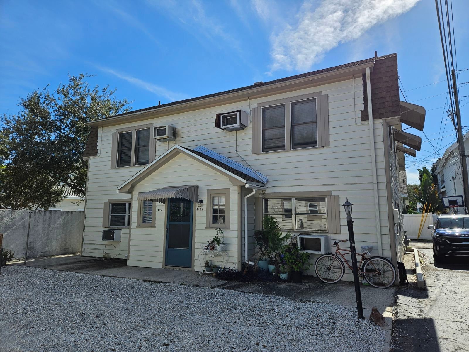 Building Photo - 442 30th Ave N