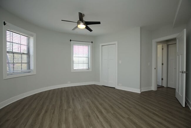 Building Photo - 735 Judson Ave