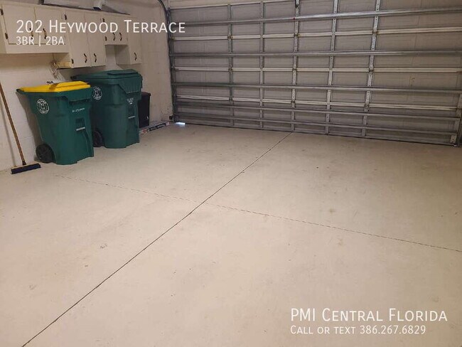 Building Photo - 202 Heywood Terrace