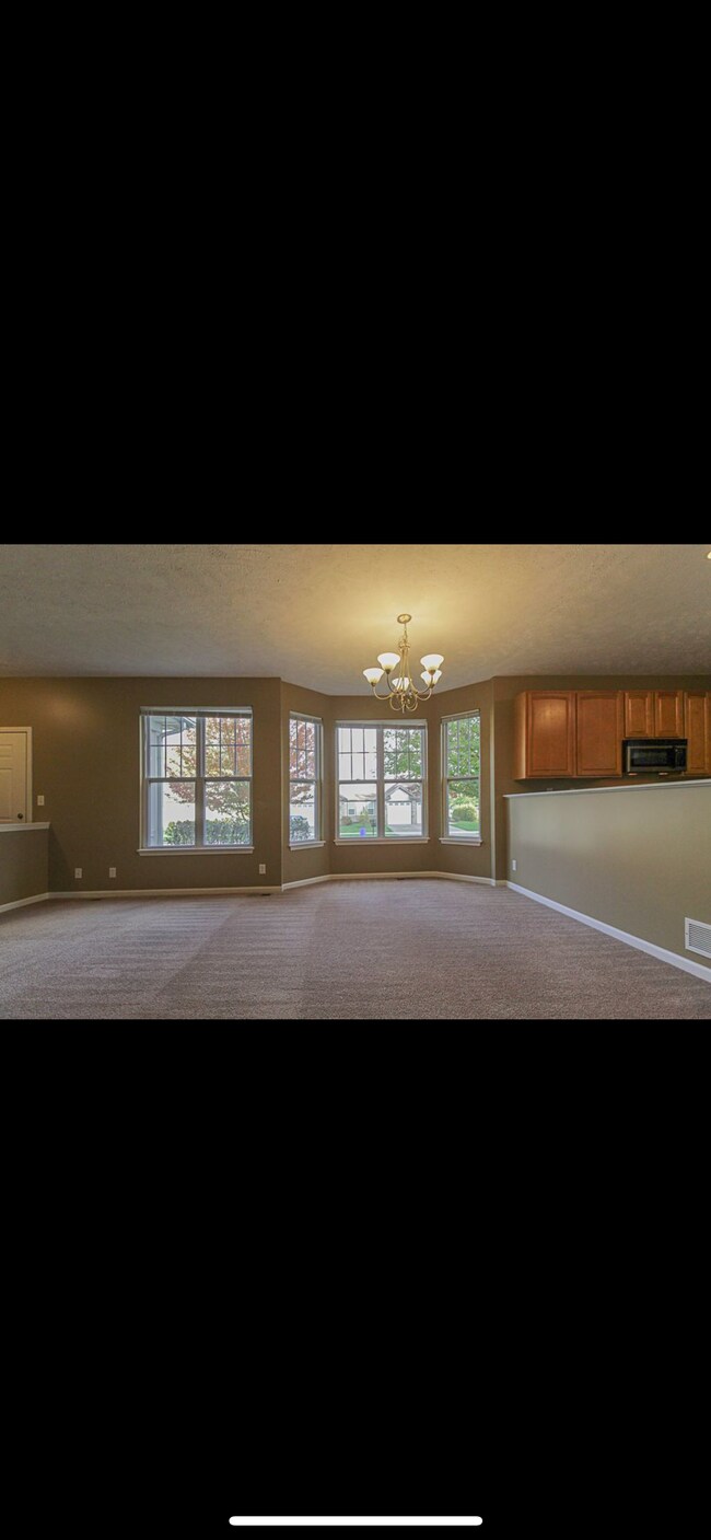 Building Photo - 5523 Sandhutton Ct