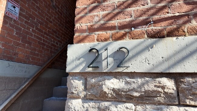 Building Photo - Fresh, Two-Story OTR Duplex with Downtown Views – Renovated 3BR/2BA, In-Unit Laundry