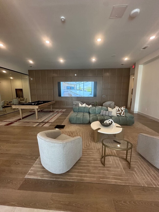 Building Photo - 12208 Tech Ridge Blvd