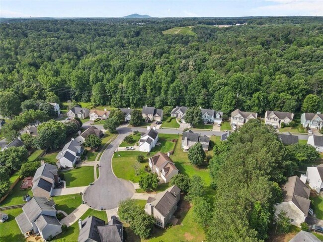 Building Photo - 405 Mt Vernon Ct