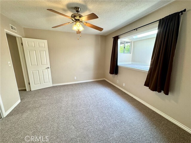 Building Photo - 2319 La Sierra Way