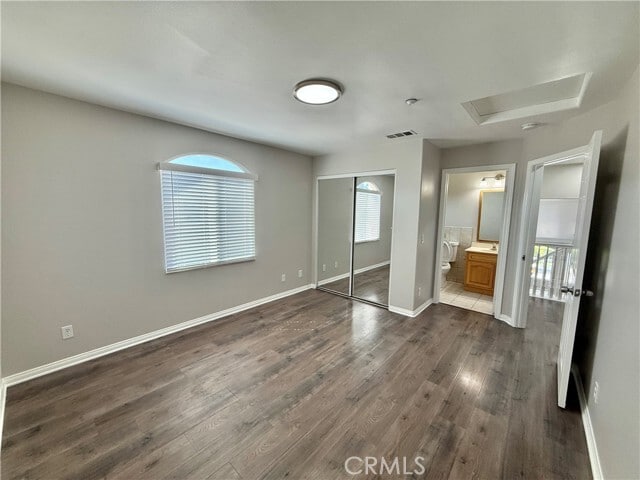 Building Photo - 930 S Charlotte Ave