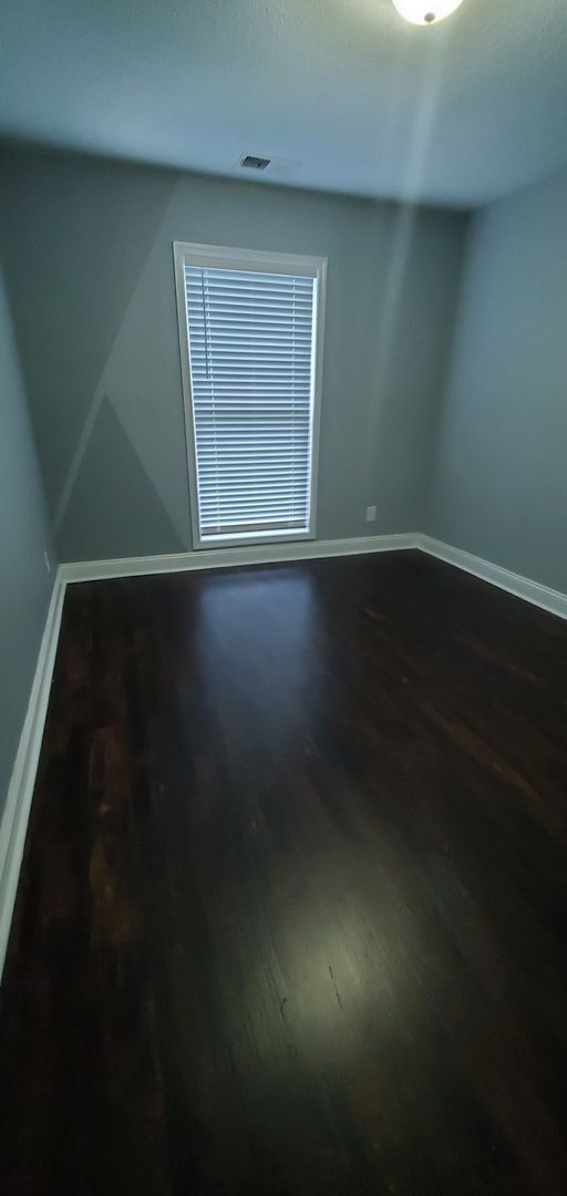 Building Photo - 1401 Carnsmore Dr