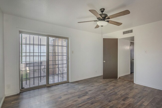 Building Photo - 3025 W Ohara Rd