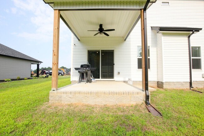 Building Photo - 381 Galway Dr