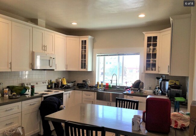 Building Photo - ADELI PROPERTIES