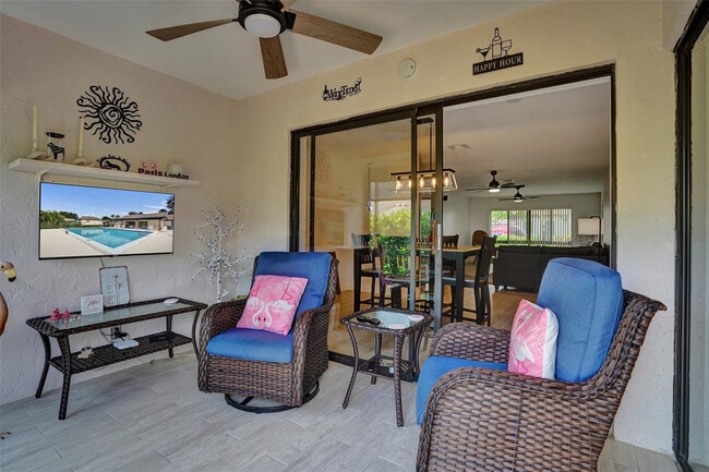 Building Photo - 4840 Greentree Ln