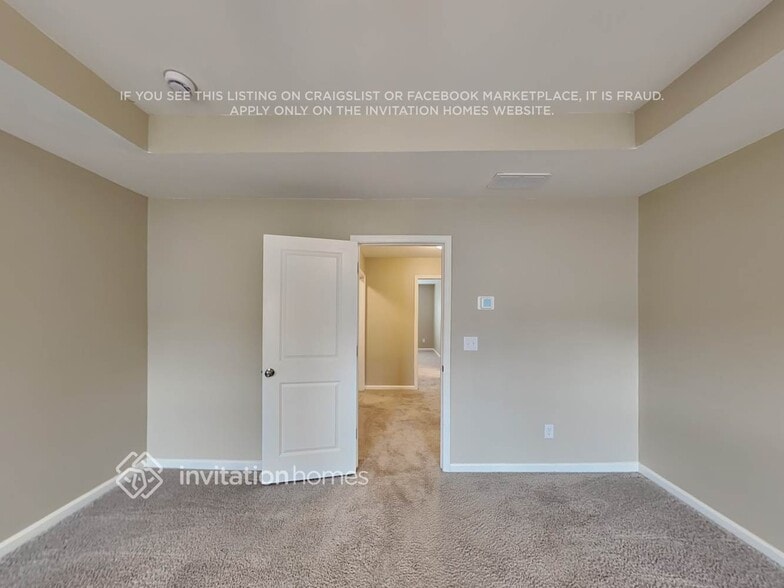 Building Photo - 544 S Fortune Way