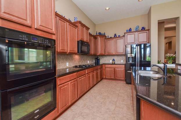 Building Photo - 2715 Farlow Ln