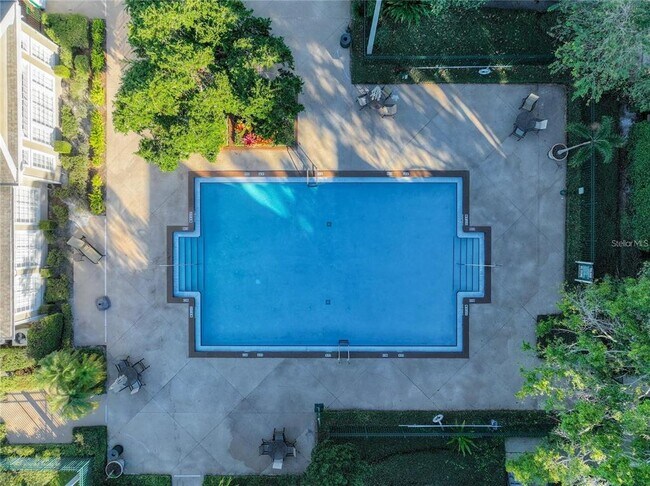 Building Photo - 13028 Plantation Park Cir