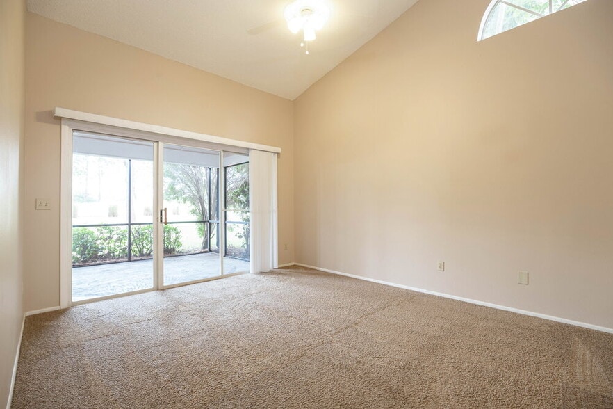Building Photo - 2741 Falling Tree Cir