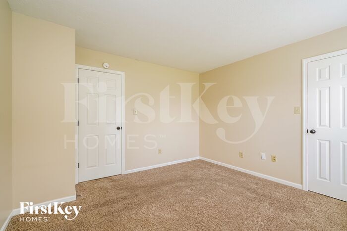 Building Photo - 4126 Beechwood Ct