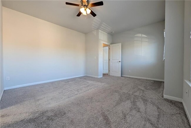 Building Photo - 5250 Whisper Point Blvd
