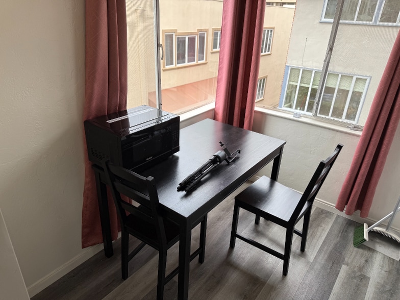 Building Photo - 1708 Euclid Ave