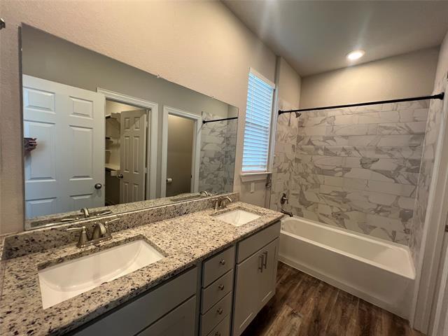 Building Photo - 2305 Bourland St