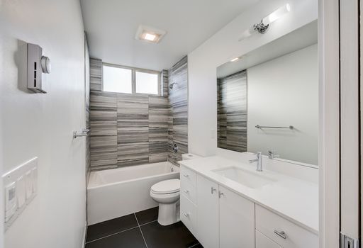 Building Photo - Stunning Modern 2 Bedroom Townhome in Ballard! AVAILABLE January 10th!