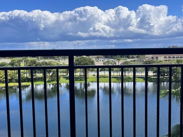 Building Photo - 1660 Renaissance Commons Blvd