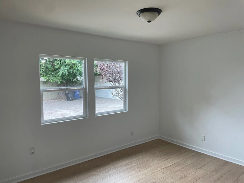 Building Photo - 8950 Wilbur Ave