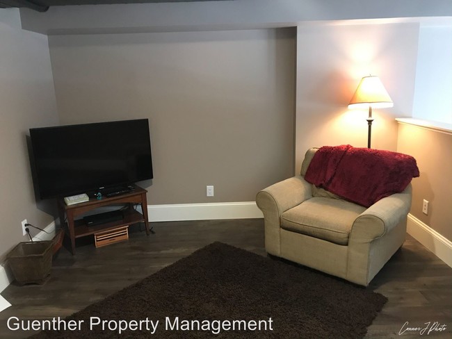 Building Photo - 4 br, 3 bath House - 809 W Main Ave  # 206