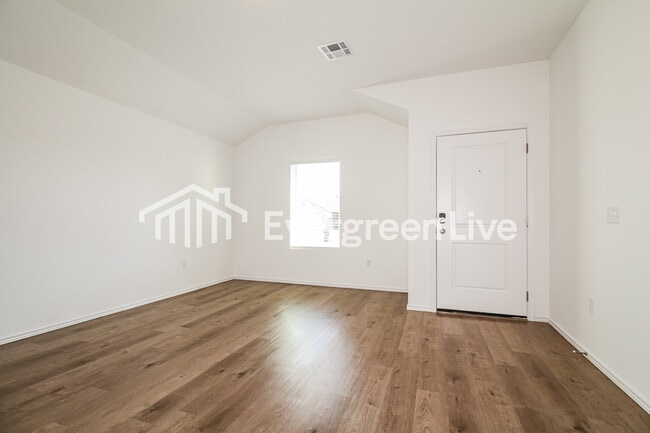 Building Photo - 1833 Rock Elm Dr