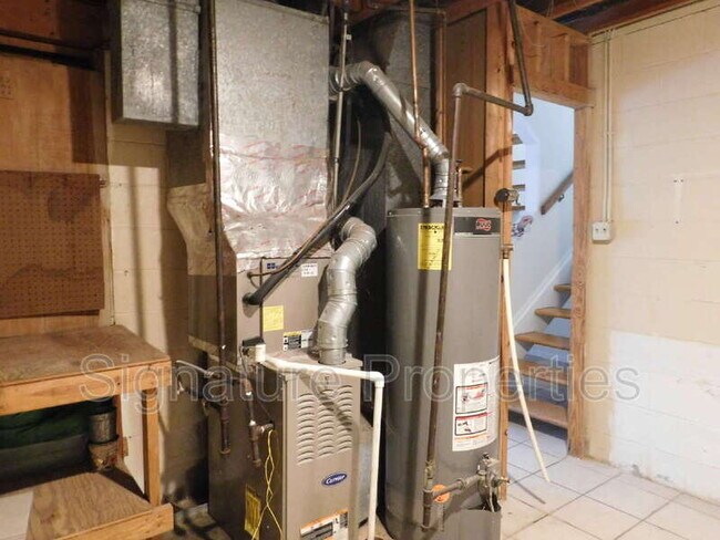 Building Photo - 10192 Iron Mill Rd