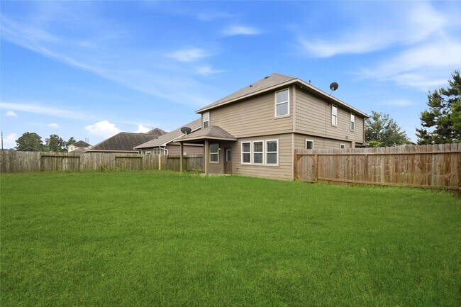 Building Photo - 10322 Urban Oak Trl