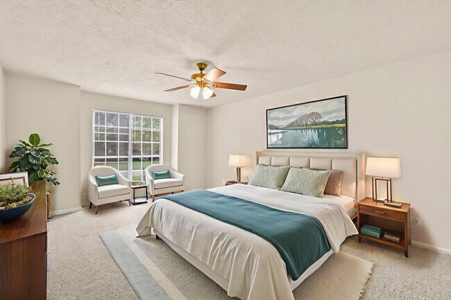 Building Photo - 3735 Pineleaf Dr
