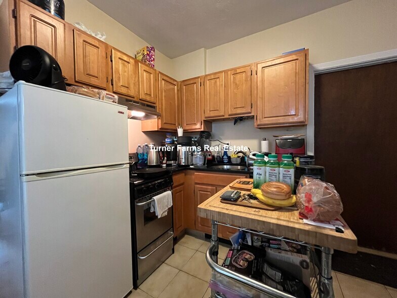 Primary Photo - 371 Dorchester St