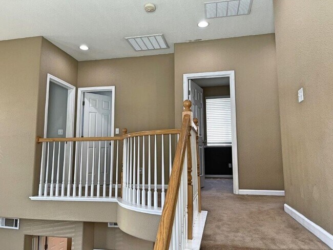 Building Photo - 1436 Bello Dr