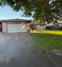 Building Photo - Stockton 3 Bedroom 2 Bathroom Home