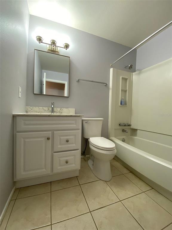 Building Photo - 2764 Kavalier Dr