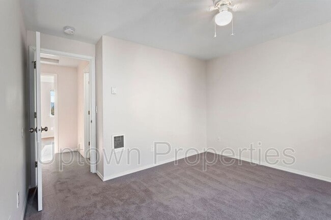 Building Photo - 5286 SW 174th Terrace