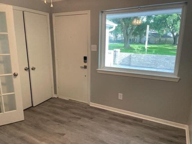 Building Photo - 2802 Foxfire Cir