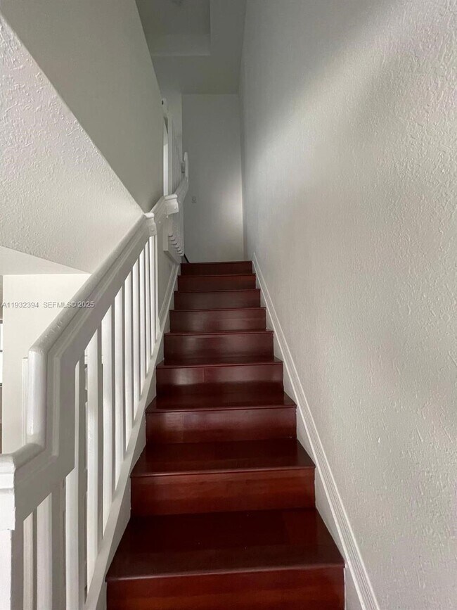 Building Photo - 12437 SW 125th Terrace