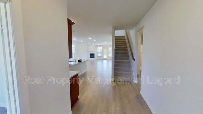 Building Photo - 442 Diamond Creek Dr