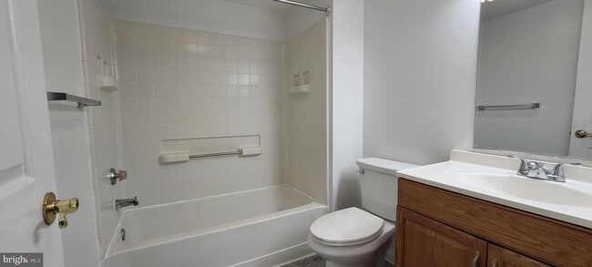 Building Photo - 5829 Orchard Hill Ct