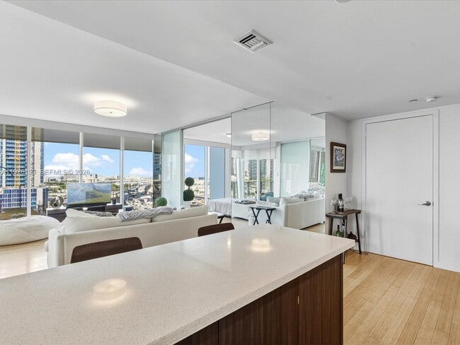 Building Photo - 1040 Biscayne Blvd