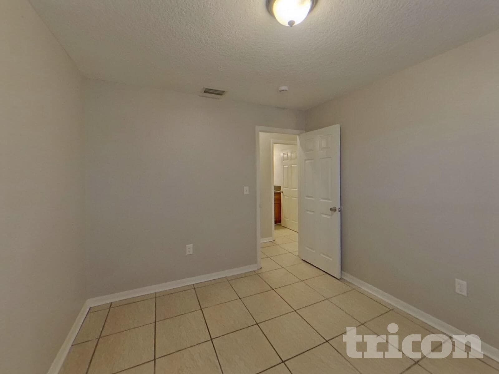 Building Photo - 1811 14th St W