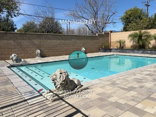 Building Photo - Your Perfect Retreat Awaits in Fontana!! A...