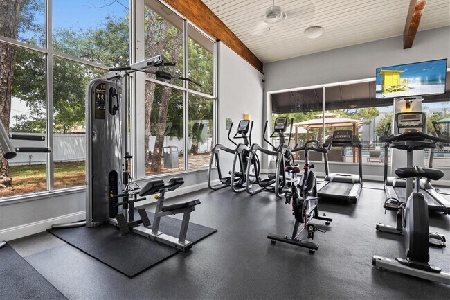 Building Photo - 2700 Coconut Bay Ln