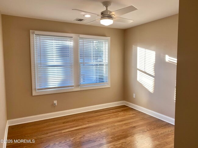 Building Photo - 508 McCabe Ave