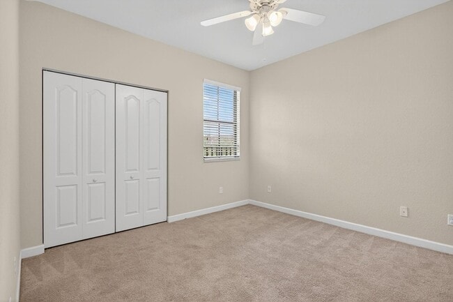 Building Photo - 8435 Blue Cove Way